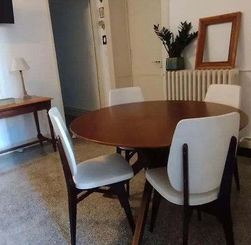 شقة Rdc Et Cour Privee. Nérac